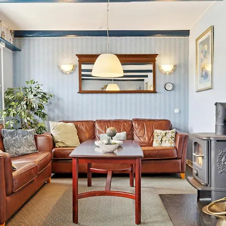 Hébergement de vacances 3 Bedroom Amazing In